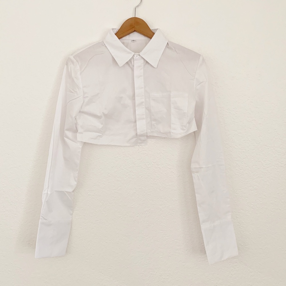 NEW Button Down Crop Top - Picture 6 of 9